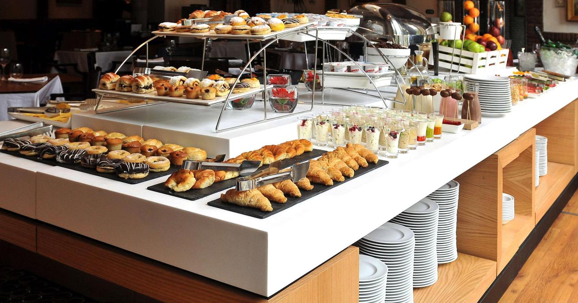 Hotel Nh Collection Plaza Santiago de Chile Zewnętrze zdjęcie A buffet