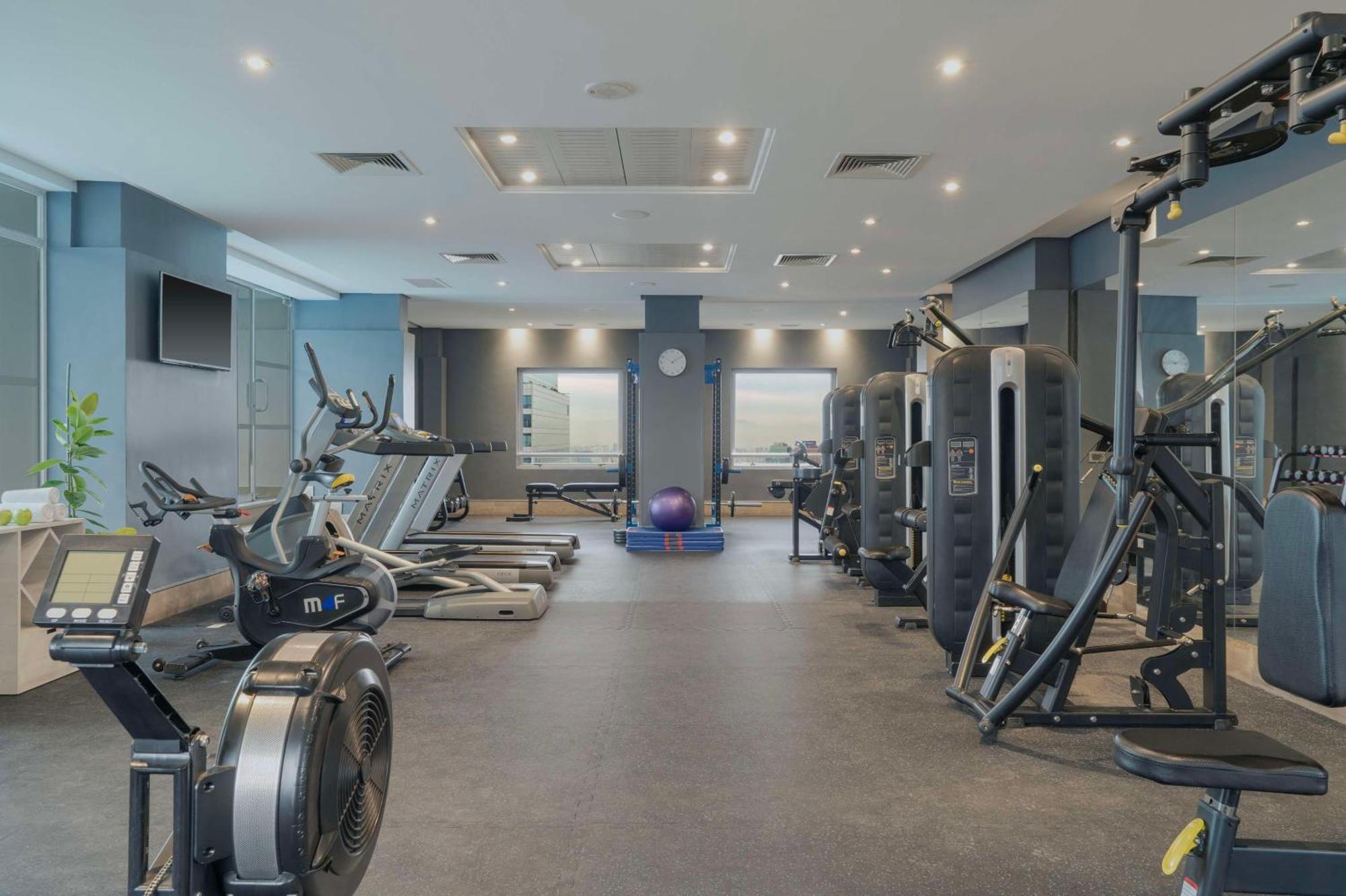 Hotel Nh Collection Plaza Santiago de Chile Zewnętrze zdjęcie The gym at the hotel